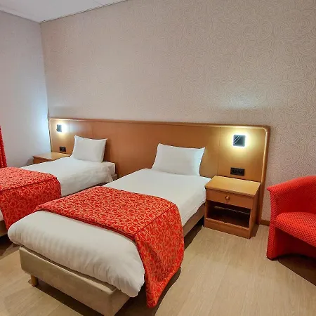 Cardinal Hotel 3*