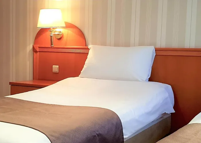 卡迪纳尔酒店 酒店