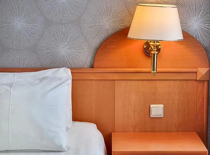 卡迪纳尔酒店 酒店