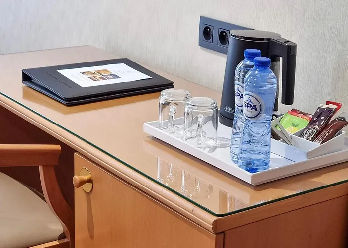 卡迪纳尔酒店 酒店